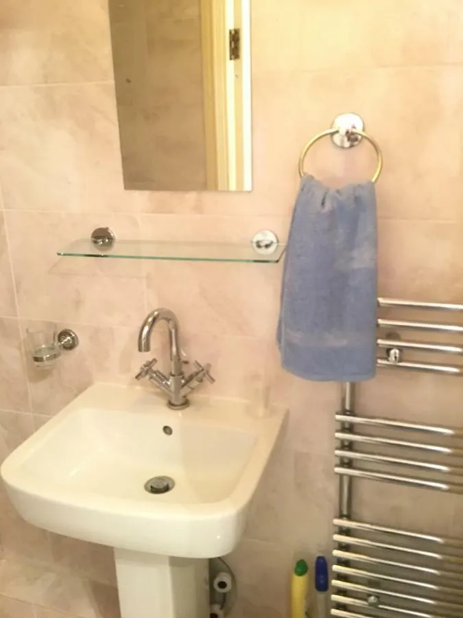 Bed & Breakfast Comfort Lodge London